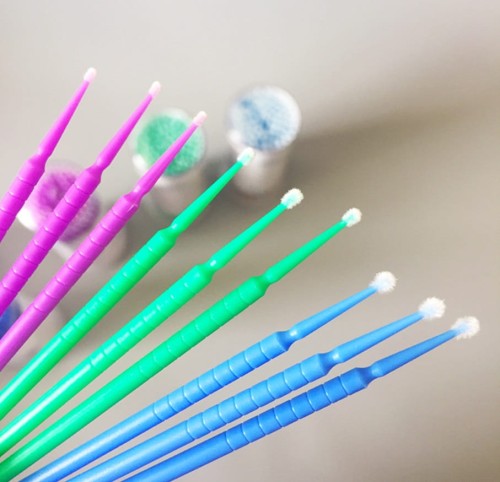 Aplikator Microbrush Bezwłókienkowy rozmiar 2,5 mm - 100 szt